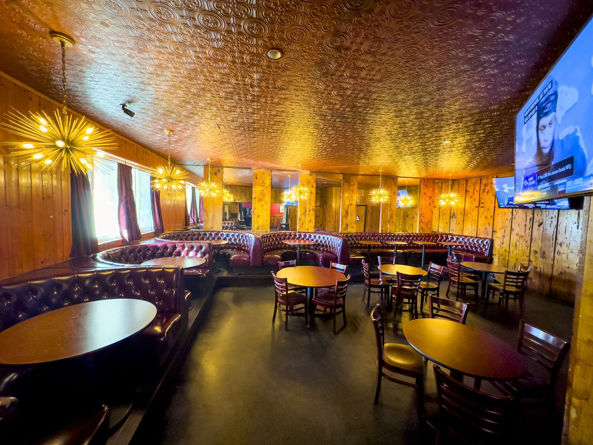 Food and drinks at Melody Bar and Grill