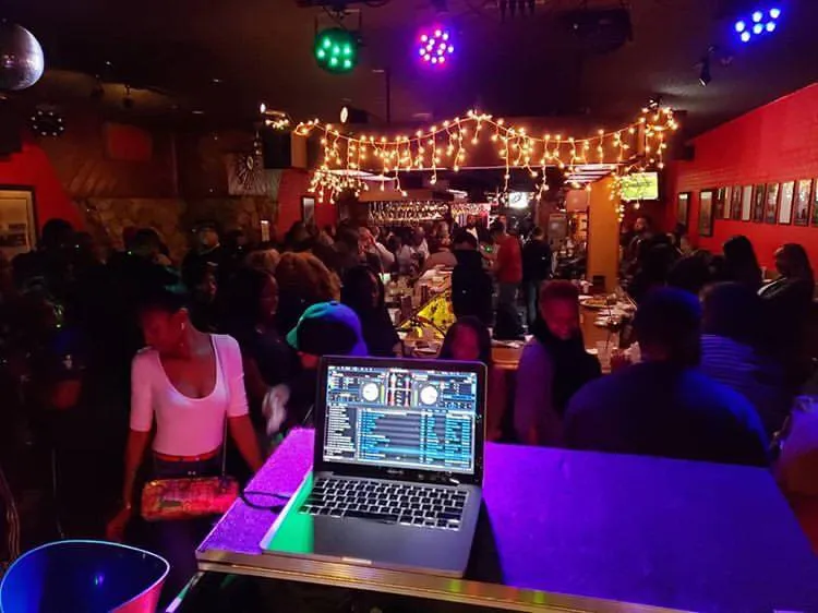 Hip Hop Bars Los Angeles Dance Floor